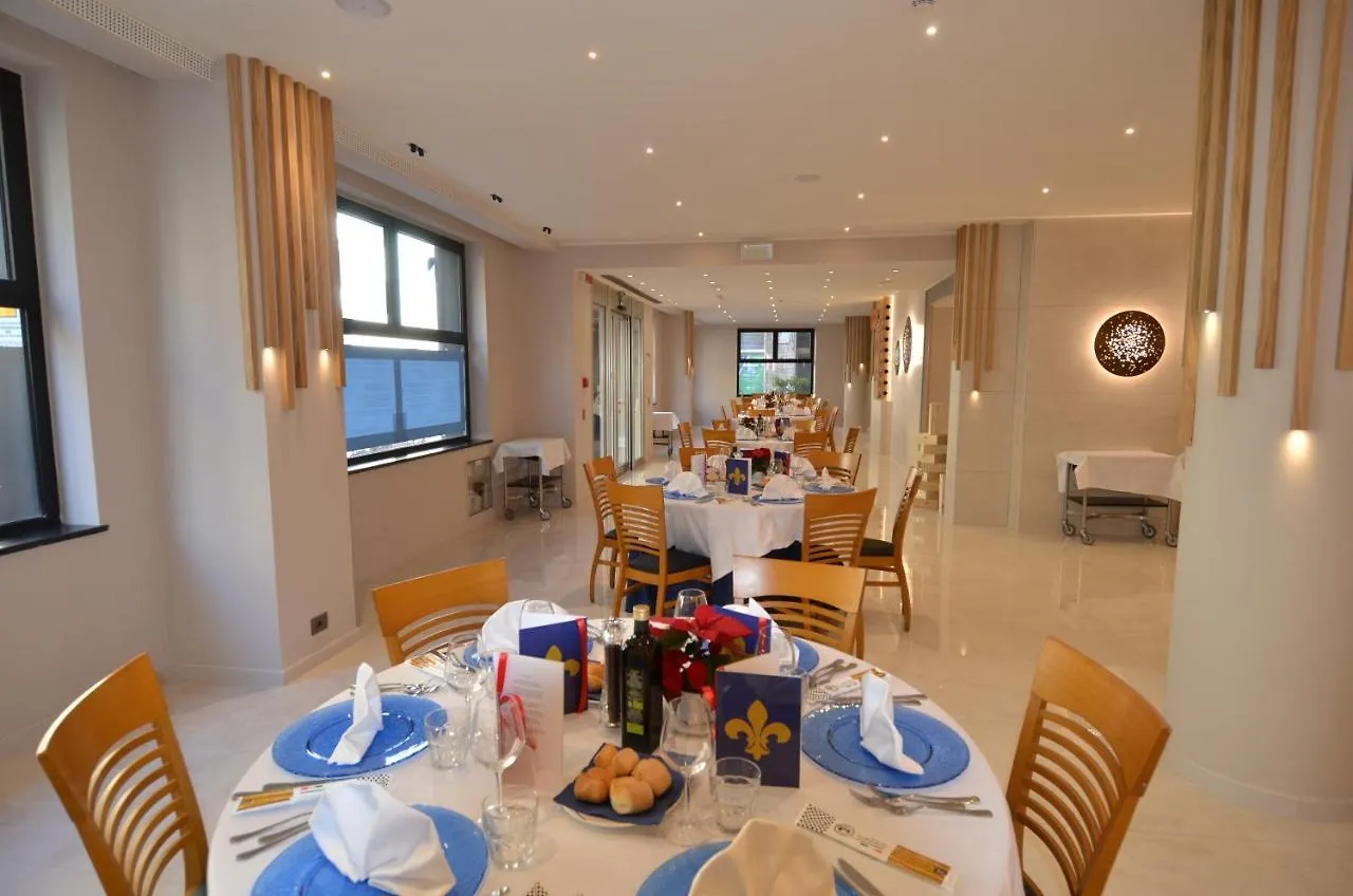 Hotel Ristorante Toscana Alassio 4*,