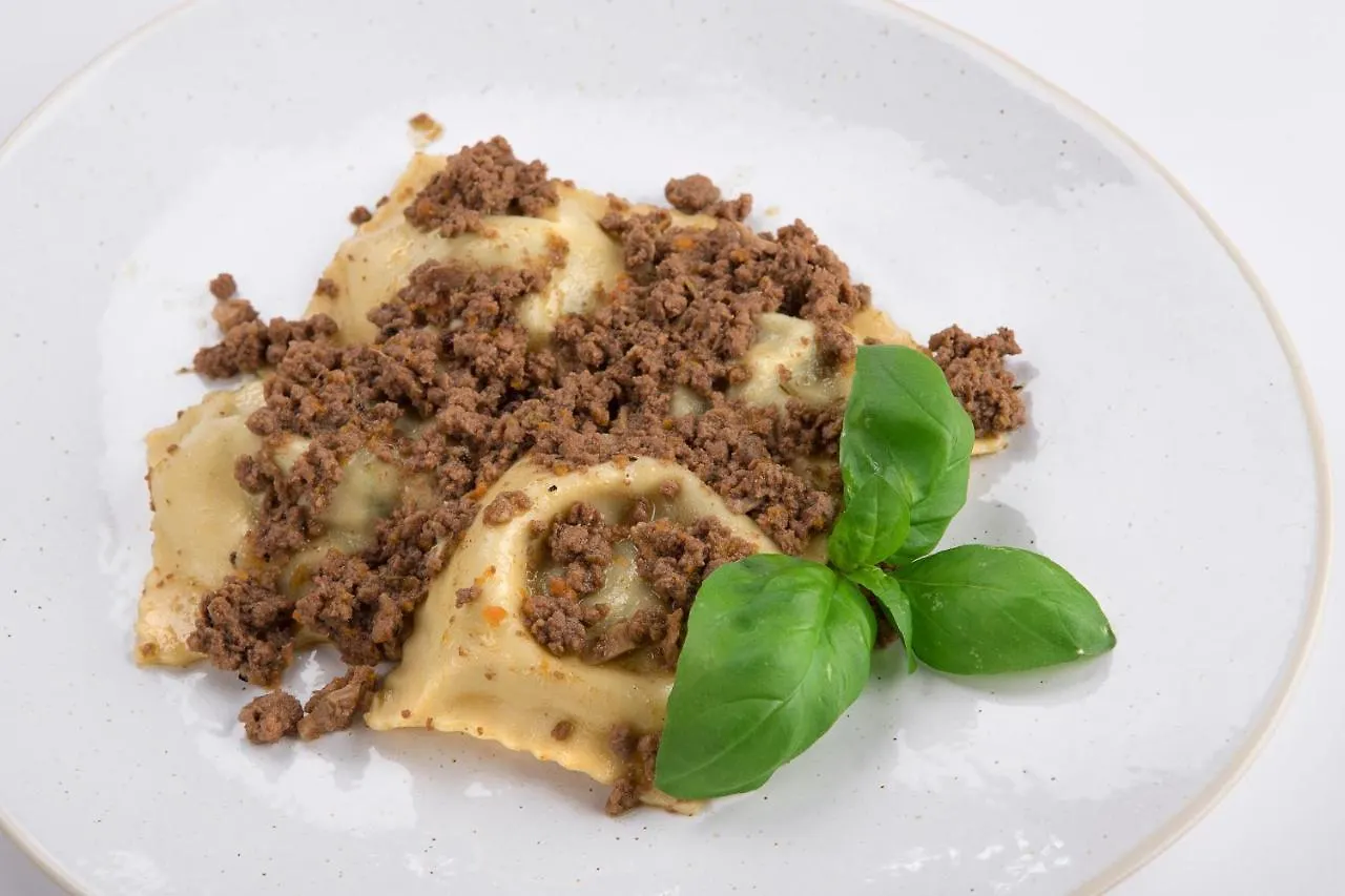 Hotel Ristorante Toscana Alassio Italy