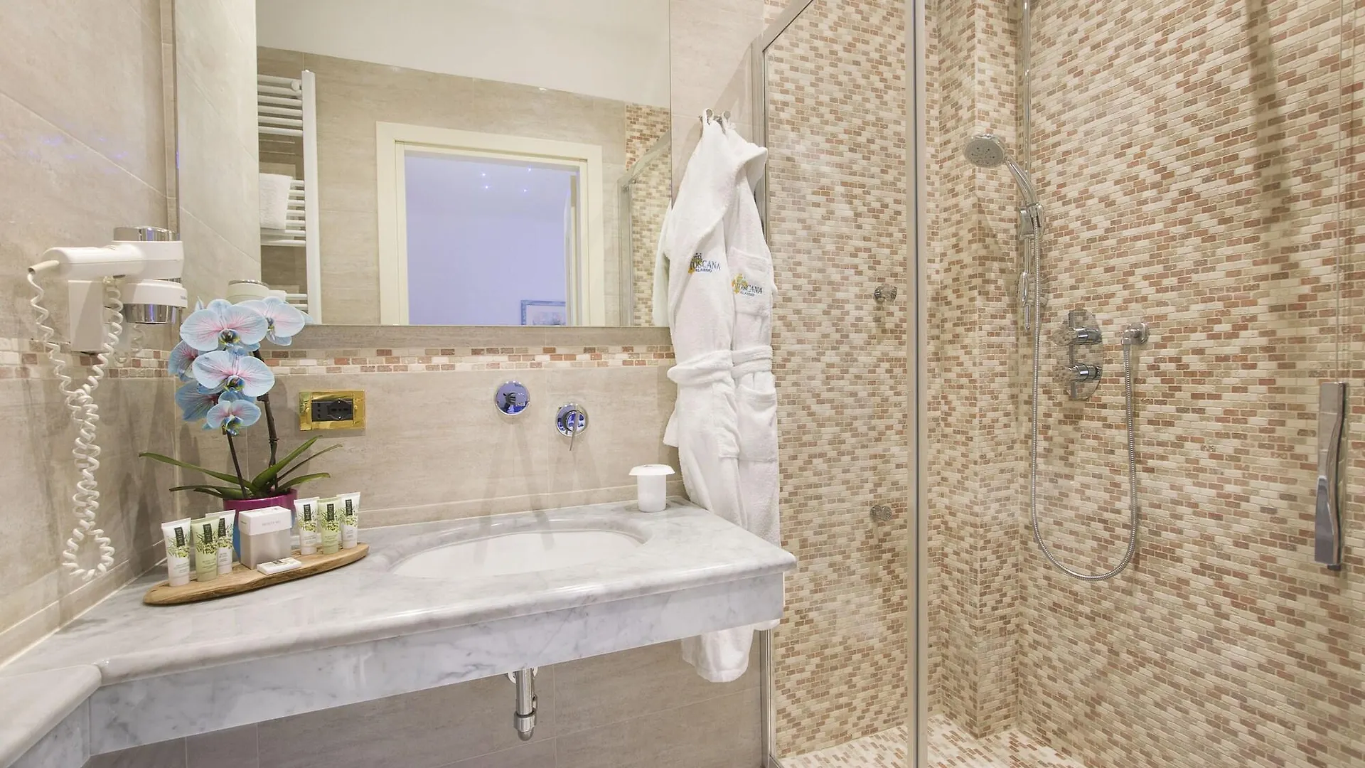 Hotel Ristorante Toscana Alassio